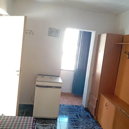 Pine Private 17 Apartment